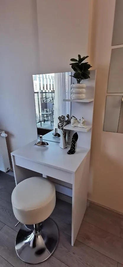 Comfort Apartment Pawia Street - Free Parking !!! Kraków
